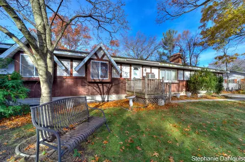 2118 Moulton, Muskegon, MI 49445