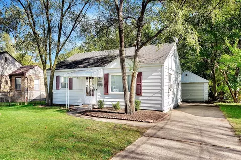 2828 Charlesgate, Wyoming, MI 49509