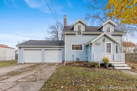 619 S Hayes, Hastings, MI 49058