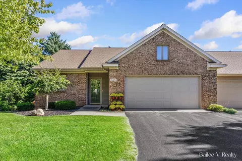 6356 Livingston, Hudsonville, MI 49426