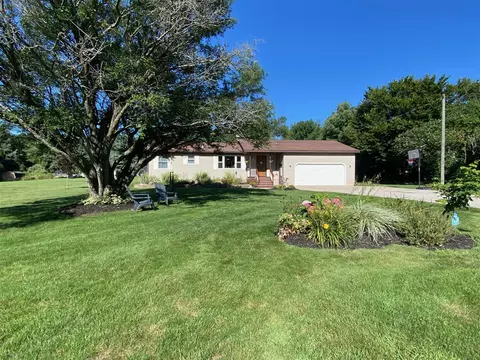 2945 S Palmer Blvd, Ludington, MI 49431