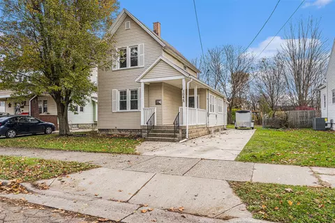 1046 Pulawski, Grand Rapids, MI 49504