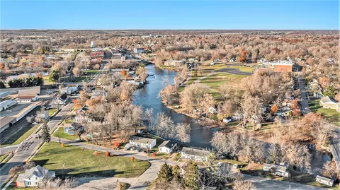 View/Area - 416 River, Three Rivers, MI 49093 photo 4 of 6