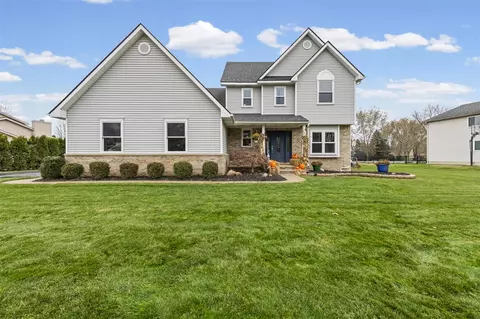 20922 Parkwoods, South Lyon, MI 48178