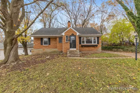 1612 Chamberlain, Grand Rapids, MI 49506