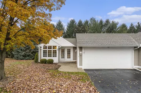 871 Clarewood, Holland, MI 49423