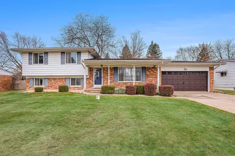 4460 Saint Martins, Flint, MI 48507