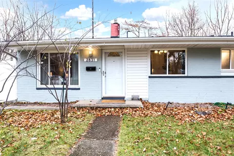 2831 Canterbury, Ann Arbor, MI 48104