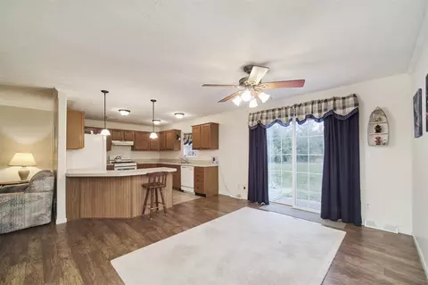14061 Erdman, Arcadia, MI 49613 photo 4