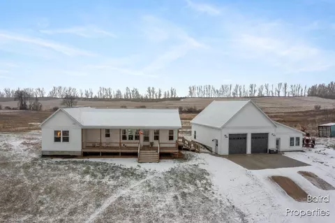 6288 N 88th, Hart, MI 49420