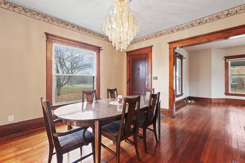 Dining - 416 Allis, Adrian, MI 49221 photo 4 of 5