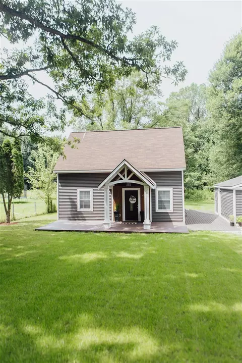 48447 9 Mile, Northville, MI 48167
