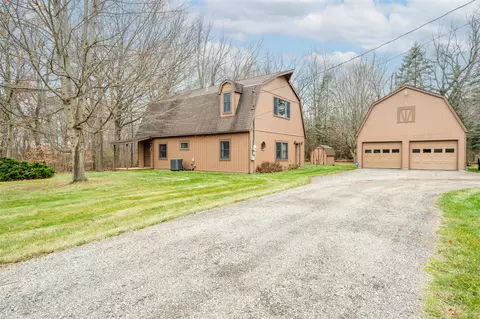 5300 Scottdale, Saint Joseph, MI 49085