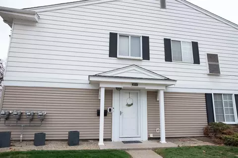 38141 Sherwood, Westland, MI 48185