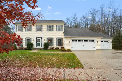 4711 Andover Woods, Portage, MI 49024