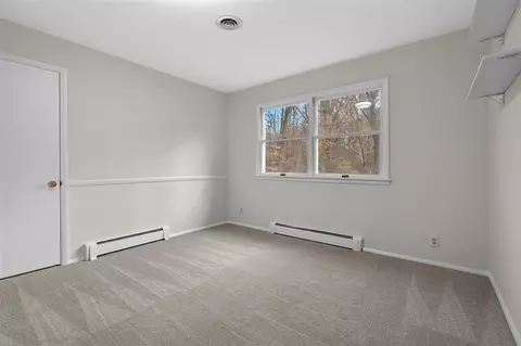 Bedroom - 14086 Kane, Plainwell, MI 49080 photo 3 of 9