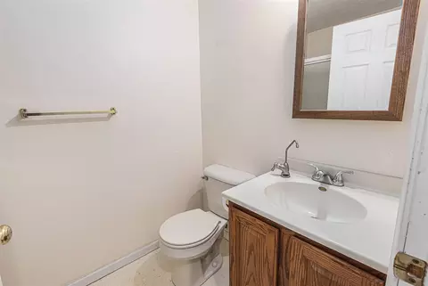 Bath - 12250 Trinkle, Dexter, MI 48130 photo 3 of 4