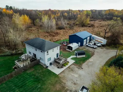 2162 S Stone, Fremont, MI 49412