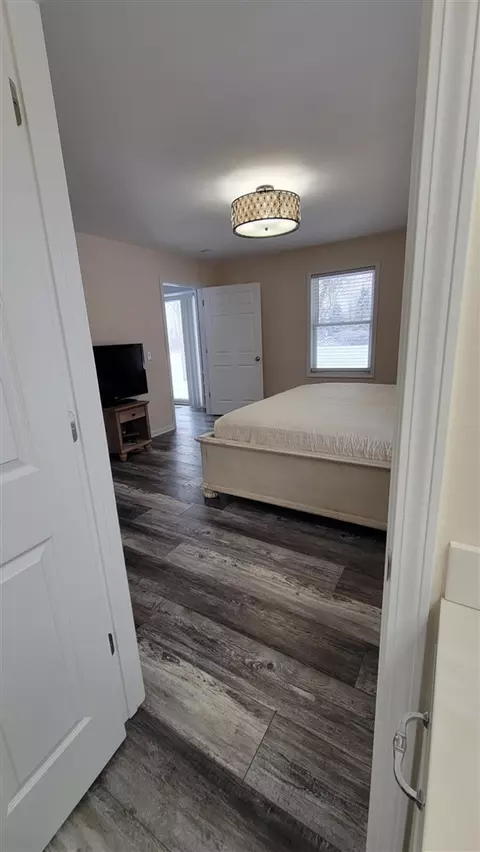 14888 S State, Perry, MI 48872 photo 32
