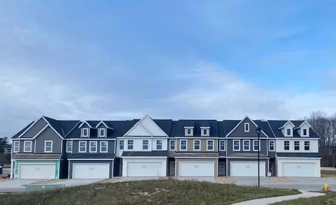 4235 Stratton, Kentwood, MI 49512