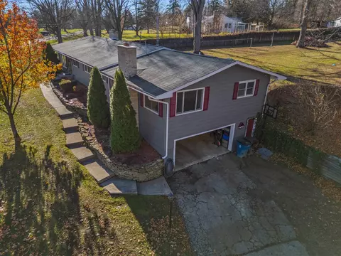 1641 Lamphere, Hillsdale, MI 49242