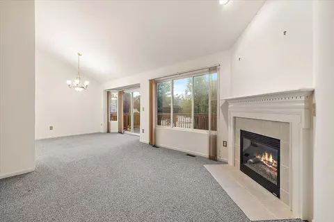 Living - 52559 Sable, Macomb, MI 48042 photo 5 of 6