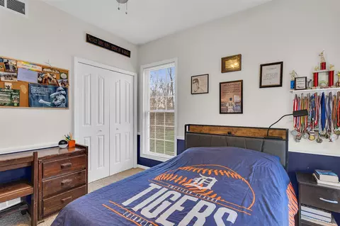 Bedroom - 6550 Maple Dl, Jackson, MI 49201 photo 7 of 7