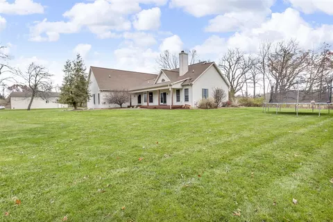 Exterior - 6550 Maple Dl, Jackson, MI 49201 photo 6 of 6