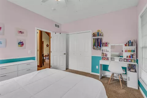 Bedroom - 6550 Maple Dl, Jackson, MI 49201 photo 5 of 7