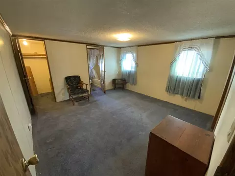 Bedroom - 3286 Braeburn, Jackson, MI 49201 photo 1 of 2