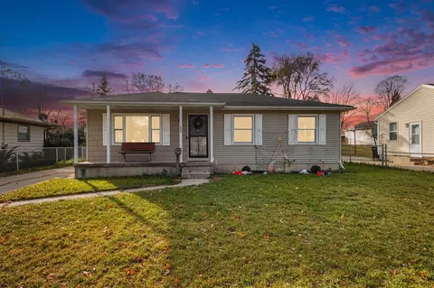1620 Royal Oak, Wyoming, MI 49519