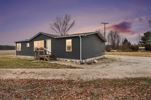 Exterior - 12901 Millers Ml, Constantine, MI 49042 photo 9 of 10