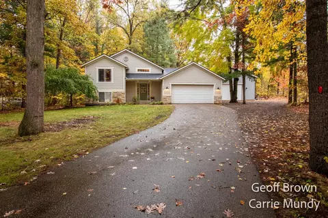3167 Rolling Oaks, Hamilton, MI 49419