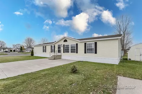 3453 Meadow Lark, Zeeland, MI 49464