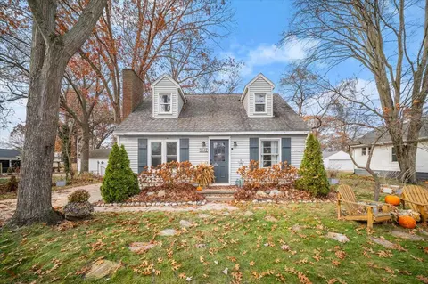 1842 Moulton, North Muskegon, MI 49445