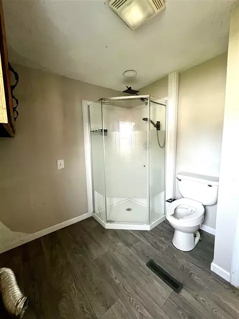 Bath - 420 W 1st, Trufant, MI 49347 photo 2 of 3