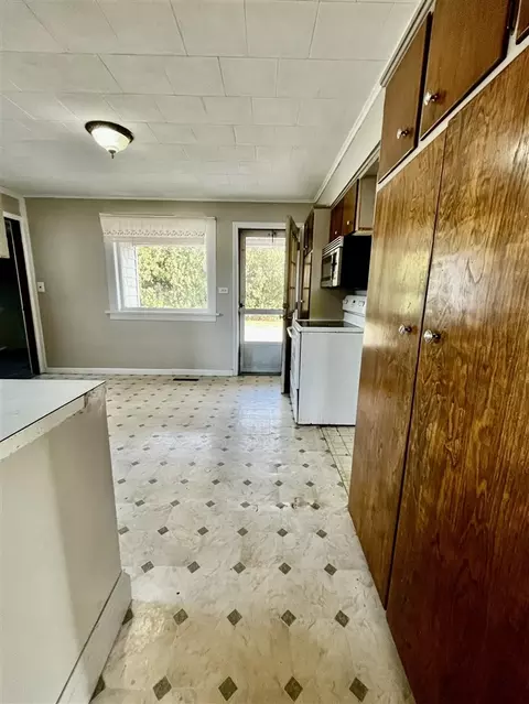 Kitchen - 420 W 1st, Trufant, MI 49347 photo 3 of 3