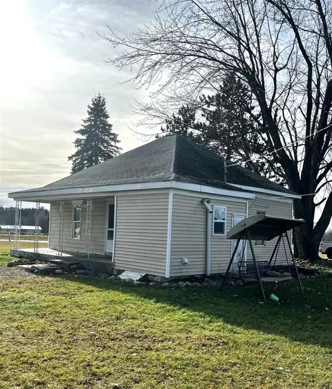 Exterior - 420 W 1st, Trufant, MI 49347 photo 1 of 2
