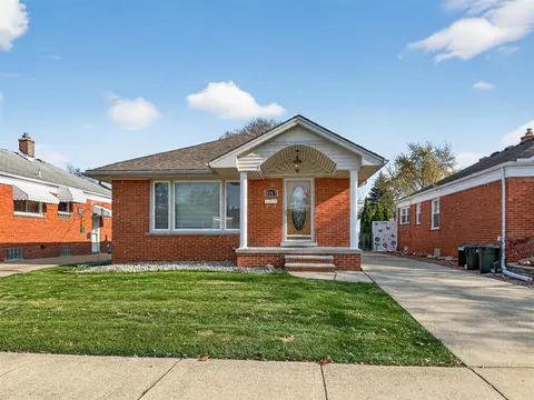 9949 Sterling, Allen Park, MI 48101