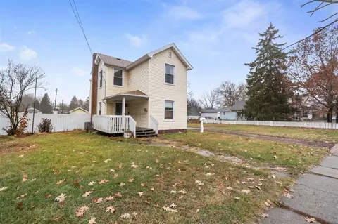1012 Lansing, Jackson, MI 49202