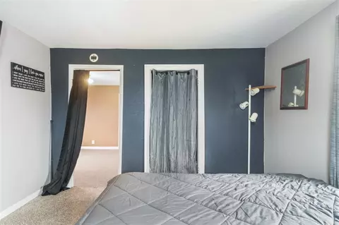 Bedroom - 1012 Lansing, Jackson, MI 49202 photo 8 of 8