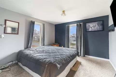 Bedroom - 1012 Lansing, Jackson, MI 49202 photo 6 of 8