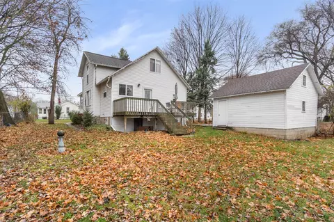 Exterior - 927 N George, Jackson, MI 49202 photo 3 of 7