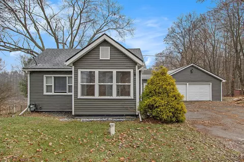 9180 17 Mile, Marshall, MI 49068