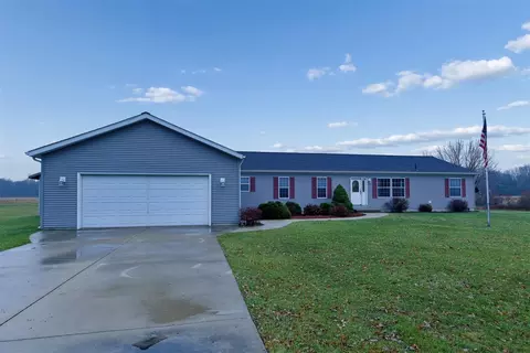 5497 Becht, Coloma, MI 49038