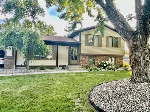 5795 Brookfarm, Grand Rapids, MI 49508