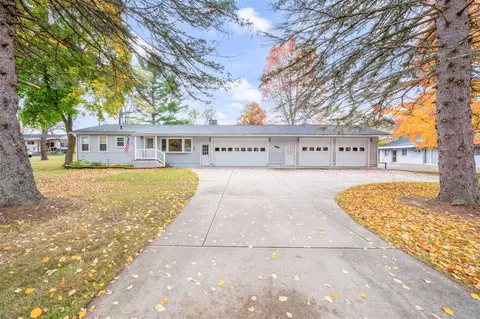 18751 16 Mile Rd, Big Rapids, MI 49307