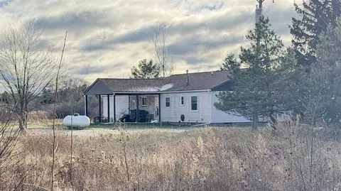 8488 Beard, Avoca, MI 48006 photo 26