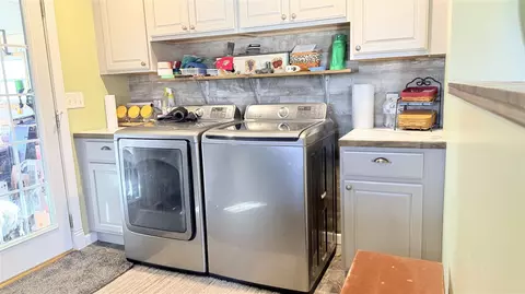 8488 Beard, Avoca, MI 48006 photo 5