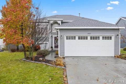 3027 Burritt, Grand Rapids, MI 49504